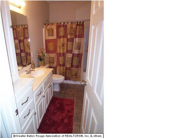 15001 Cranbrook Court Baton Rouge, LA 70819 - Photo 3 of 4 Gallery Image 3