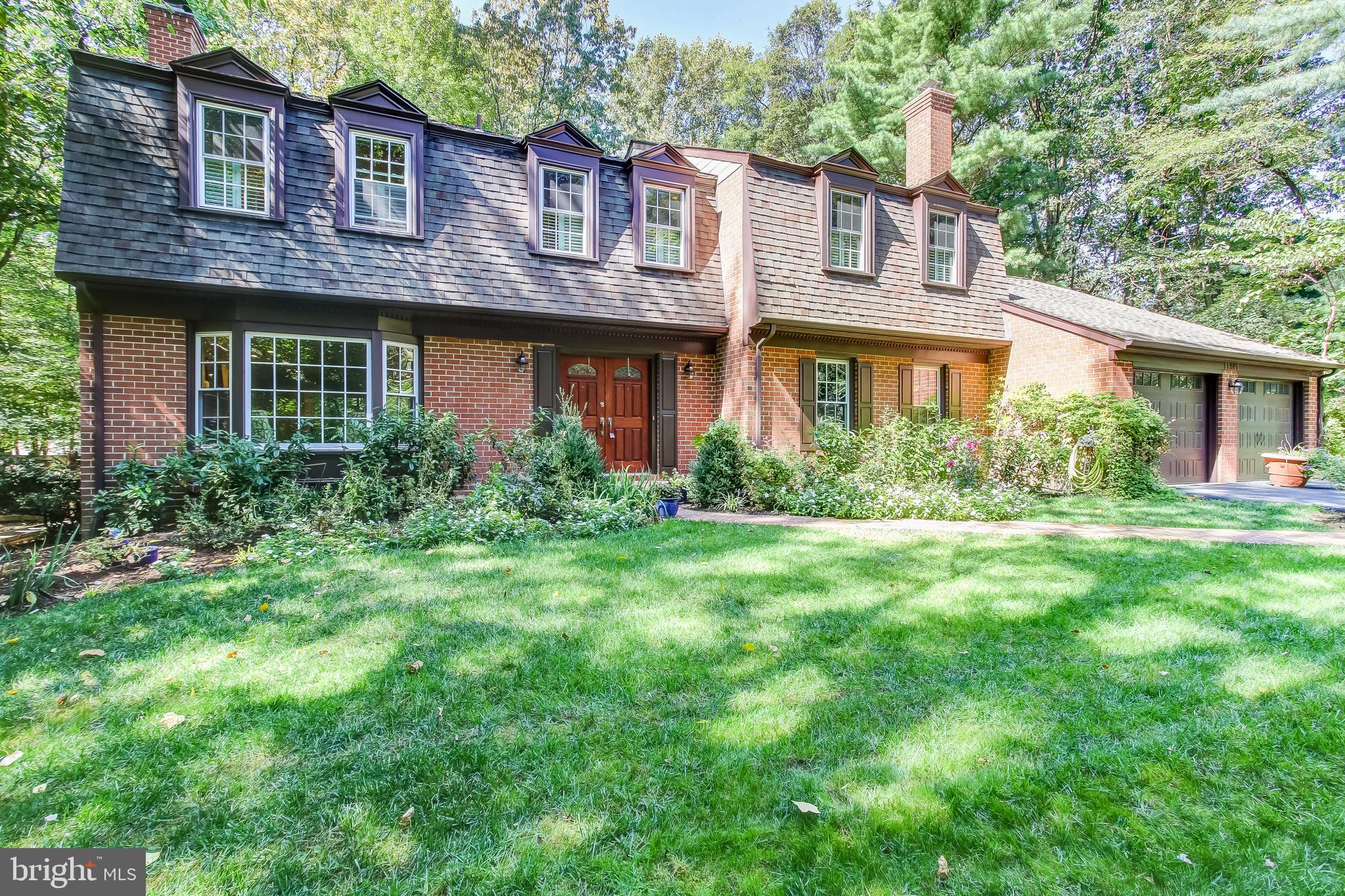 11941 Riders Lane Reston, VA 20191 - Photo 3 of 50