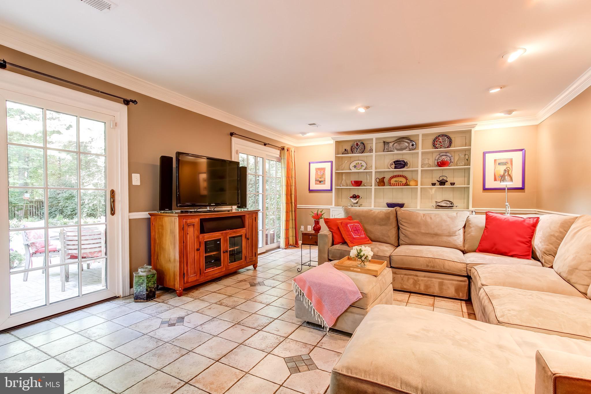 11941 Riders Lane Reston, VA 20191 - Photo 22 of 50