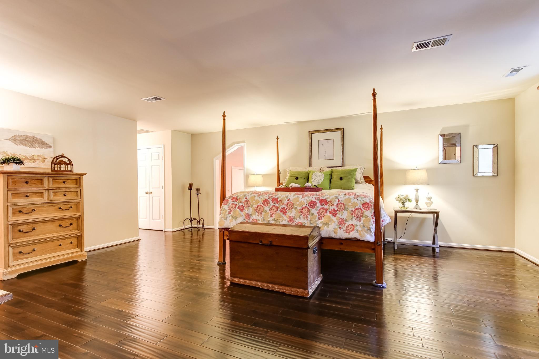11941 Riders Lane Reston, VA 20191 - Photo 26 of 50