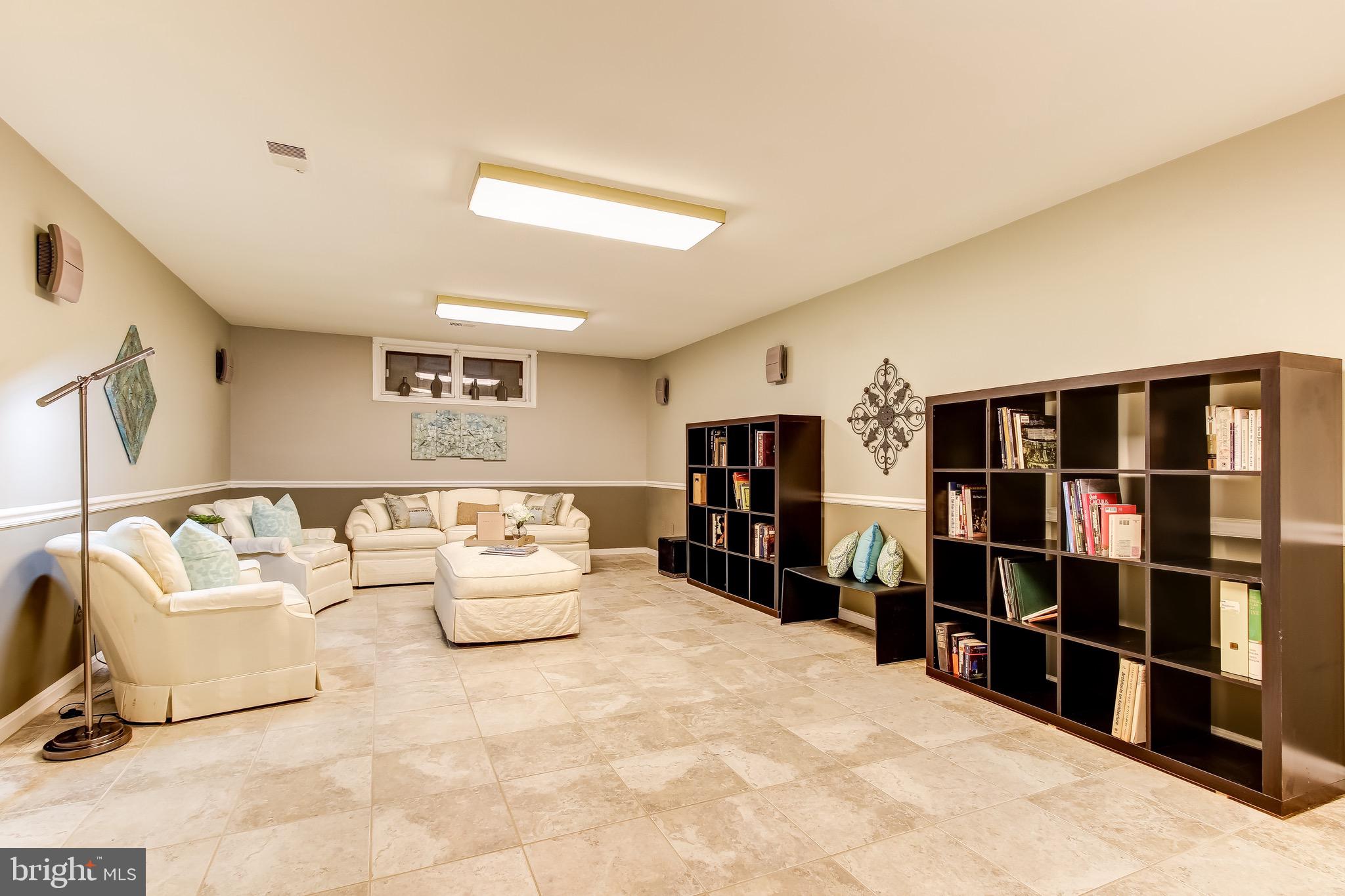 11941 Riders Lane Reston, VA 20191 - Photo 40 of 50