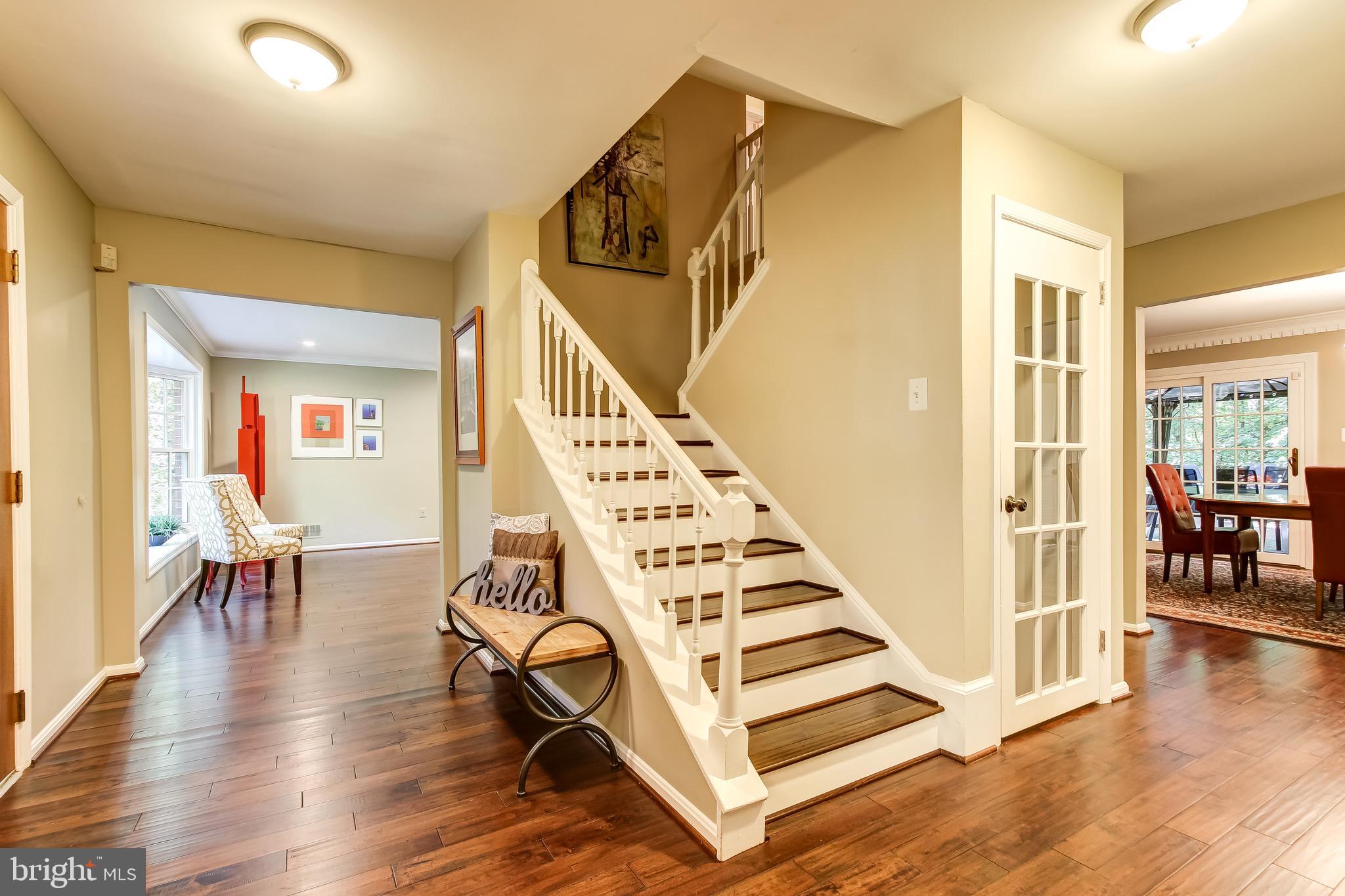 11941 Riders Lane Reston, VA 20191 - Photo 5 of 50