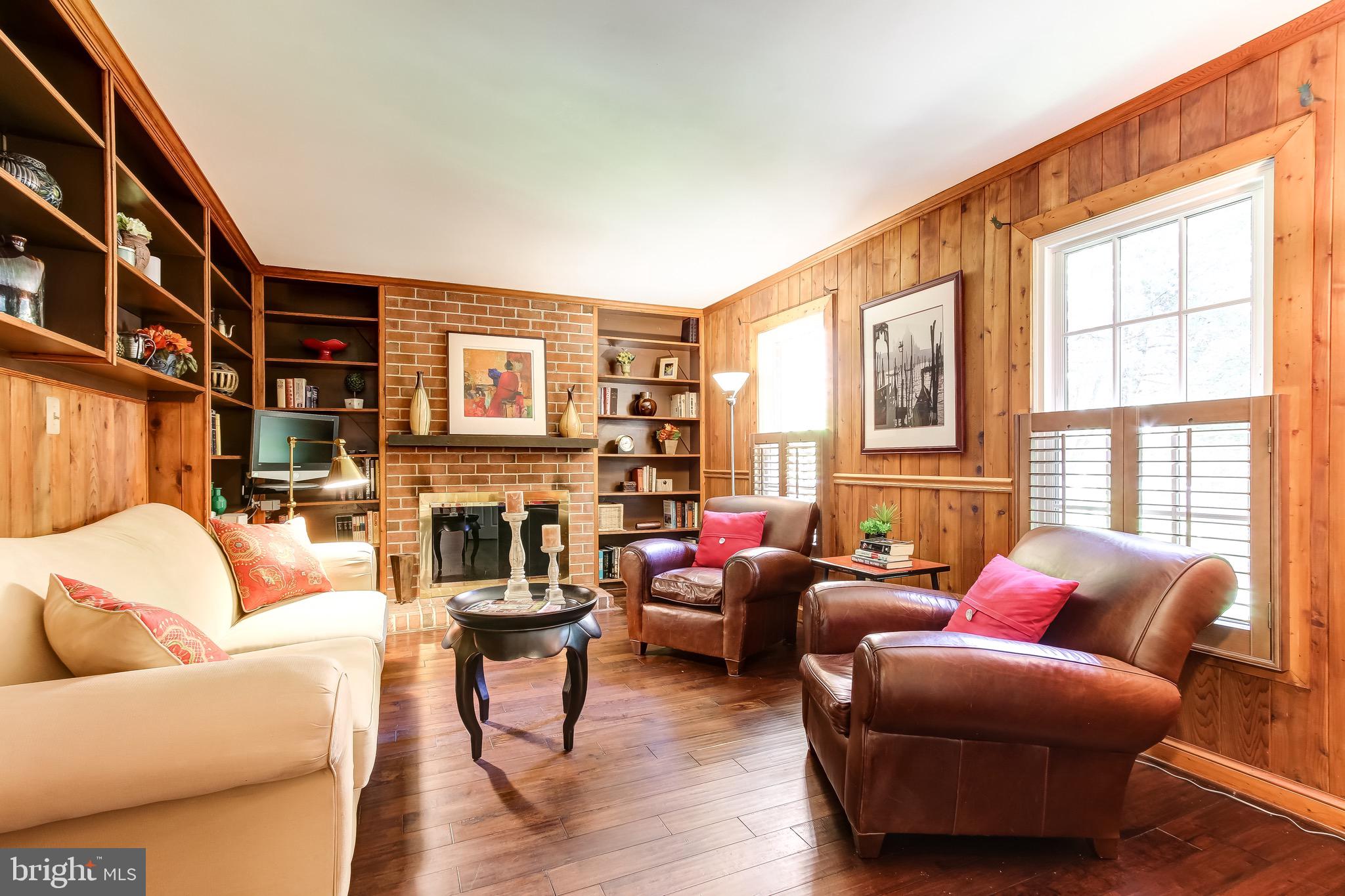 11941 Riders Lane Reston, VA 20191 - Photo 6 of 50