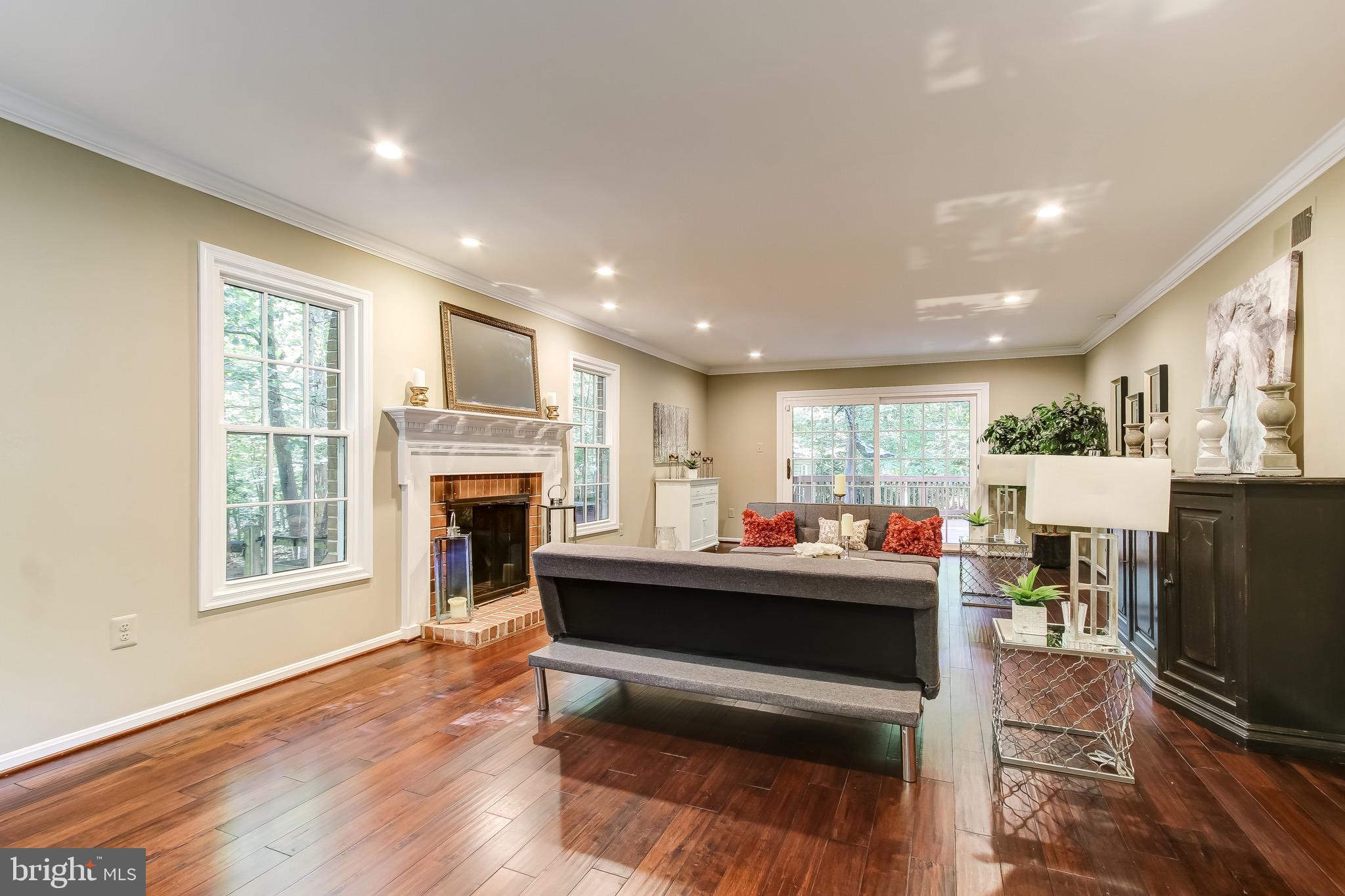 11941 Riders Lane Reston, VA 20191 - Photo 9 of 50