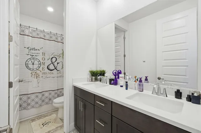 $1,100,000 | 5057 Brooks Circle, Folsom, CA 95630