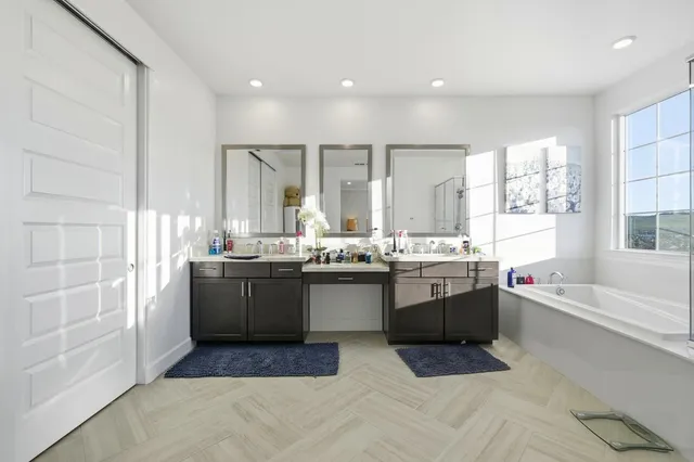 $1,100,000 | 5057 Brooks Circle, Folsom, CA 95630