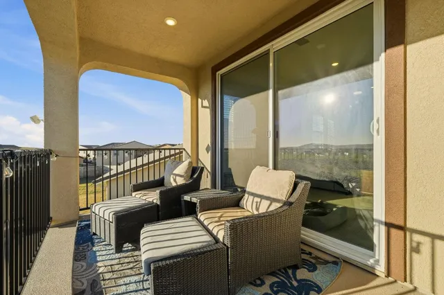 $1,100,000 | 5057 Brooks Circle, Folsom, CA 95630