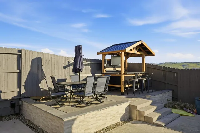 $1,100,000 | 5057 Brooks Circle, Folsom, CA 95630