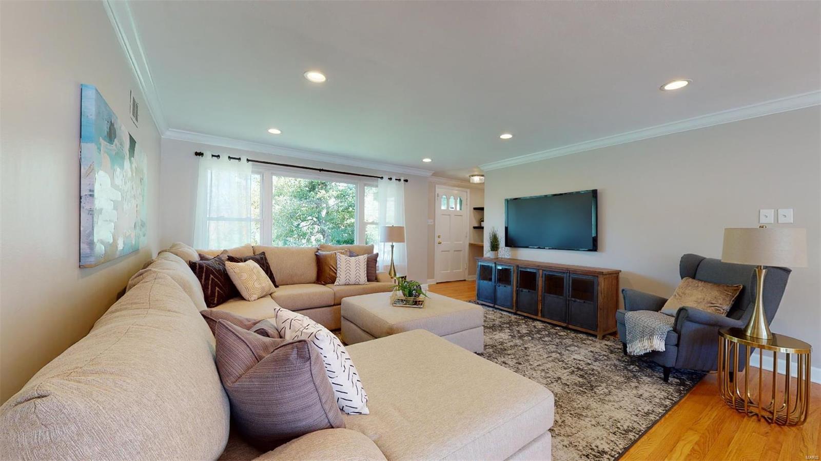 646 South Berry Road St. Louis, MO 63122 - Photo 4 of 77 Gallery Image 4