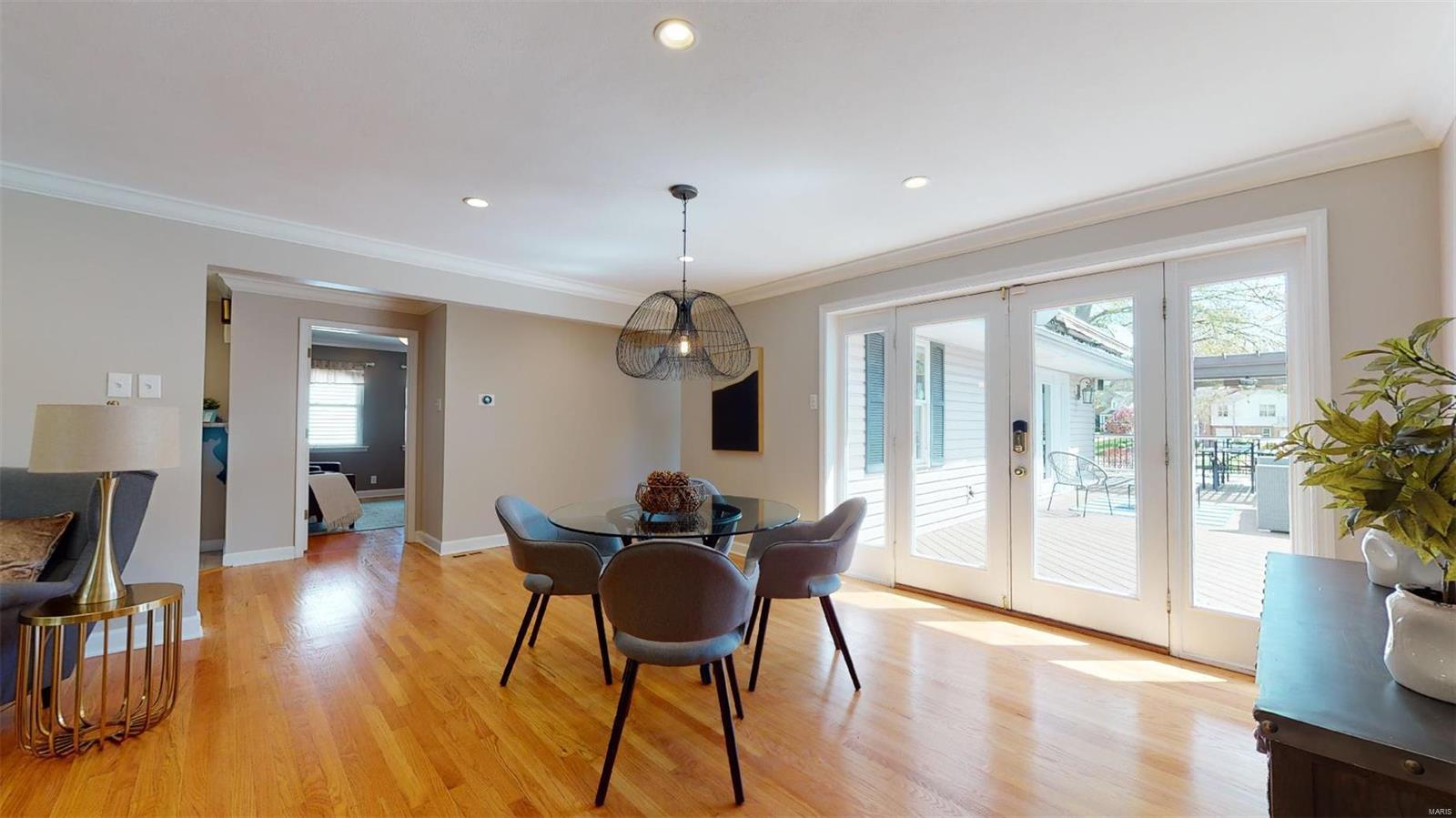 646 South Berry Road St. Louis, MO 63122 - Photo 8 of 77 Gallery Image 8
