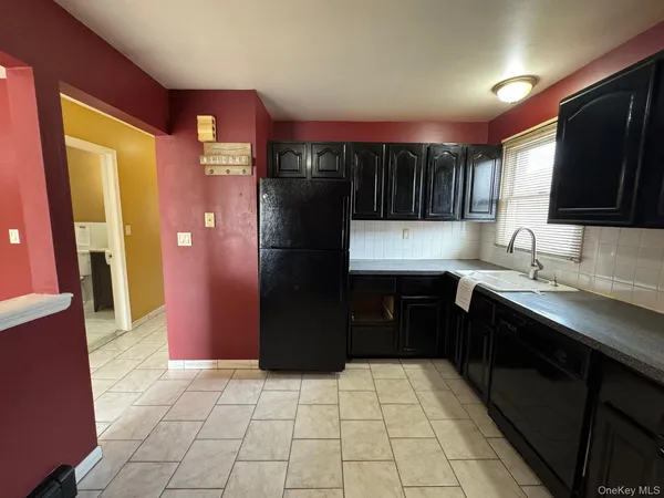 $1,214,900 | 15615 76th Street | Lindenwood