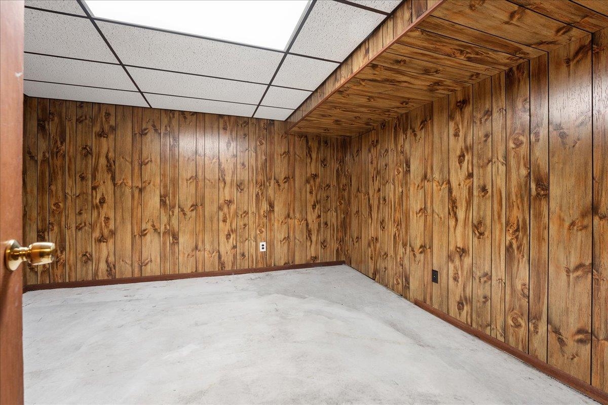 1606 Frisch Road Madison, WI 53711 - Photo 28 of 33