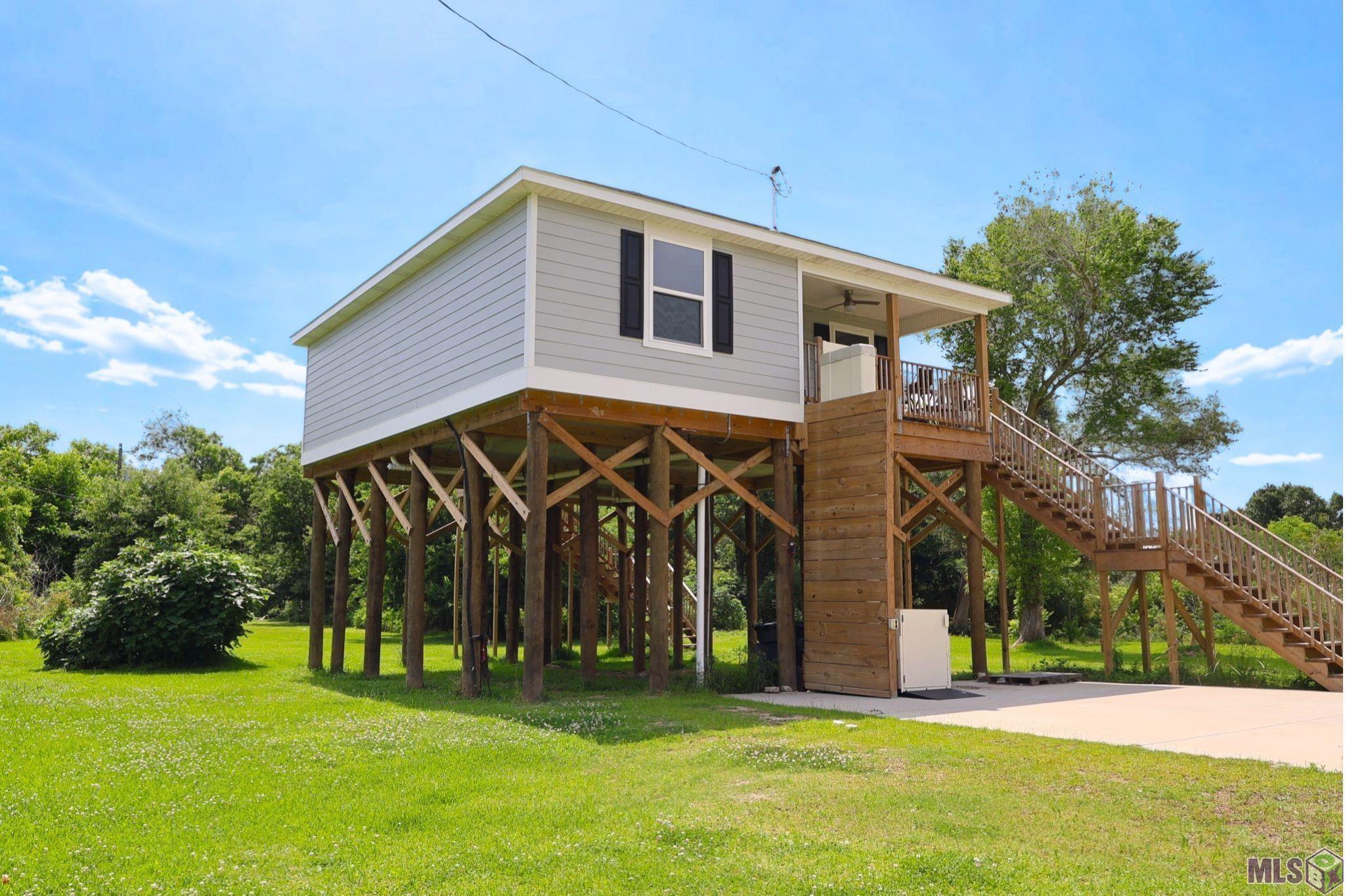 7285 Grand Caillou Road Dulac, LA 70353 - Photo 2 of 17