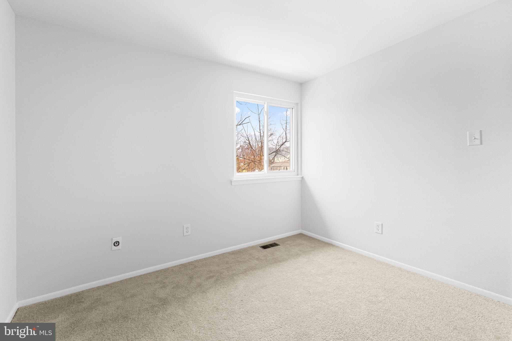 22 Fitzwatertown Road, Unit C8 Willow Grove, PA 19090 - Photo 22 of 26 3rd Bedroom