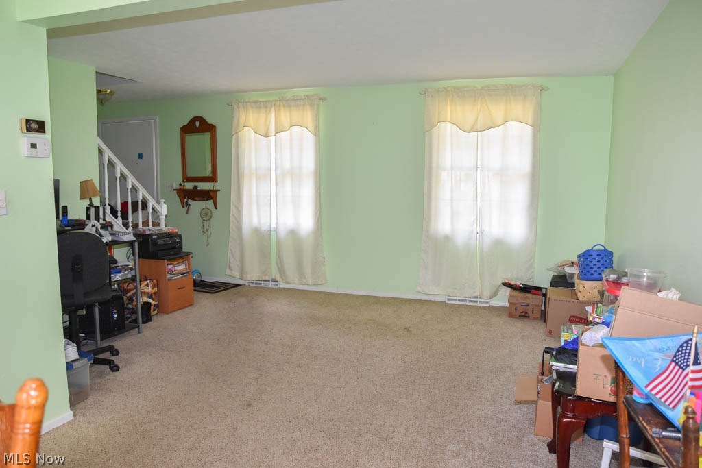 4091 Springdale Road Stow, OH 44224 - Photo 5 of 13 Living Room