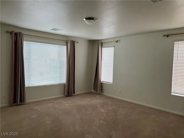 $3,000 | 6386 Screaming Eagle Avenue, Las Vegas, NV 89139