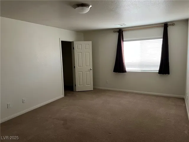 $3,000 | 6386 Screaming Eagle Avenue, Las Vegas, NV 89139