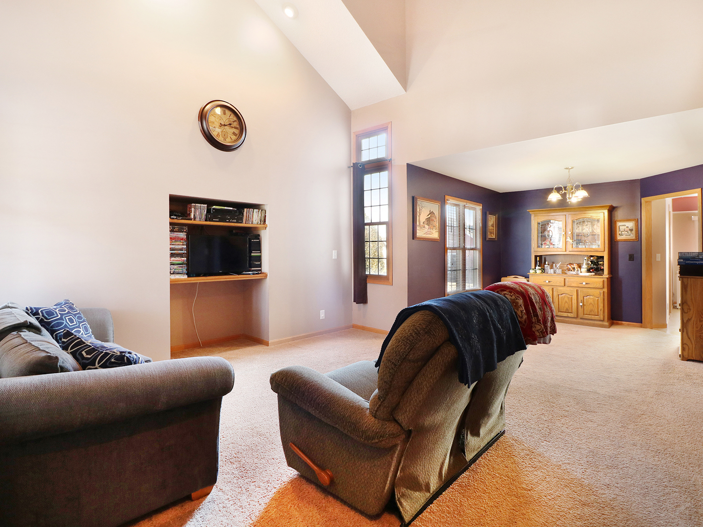714 Cedar Lane Genoa, IL 60135 - Photo 2 of 15