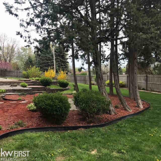5422 Provincial Road Grand Blanc, MI 48439 - Photo 64 of 68 21410973-63.JPG