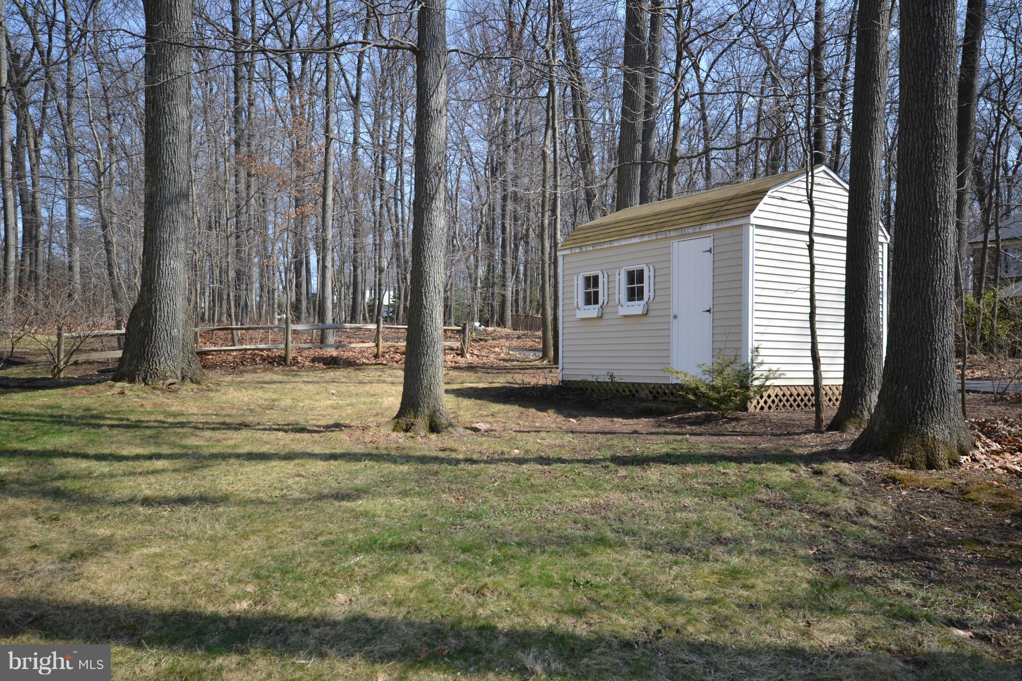 12909 Gent Road Reisterstown, MD 21136 - Photo 25 of 29 Large storage shed