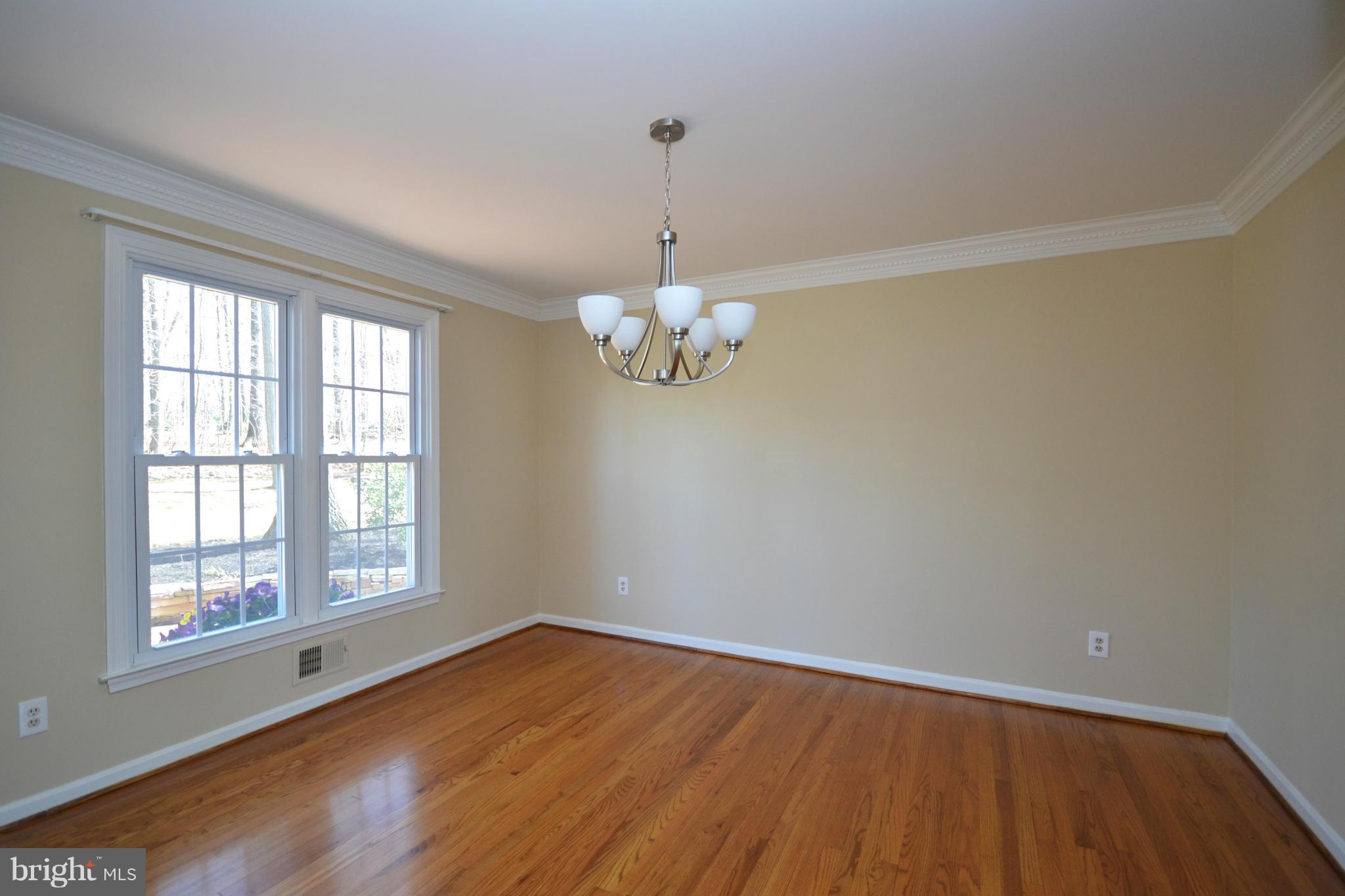 12909 Gent Road Reisterstown, MD 21136 - Photo 6 of 29 Dining Room features hardwood floors.