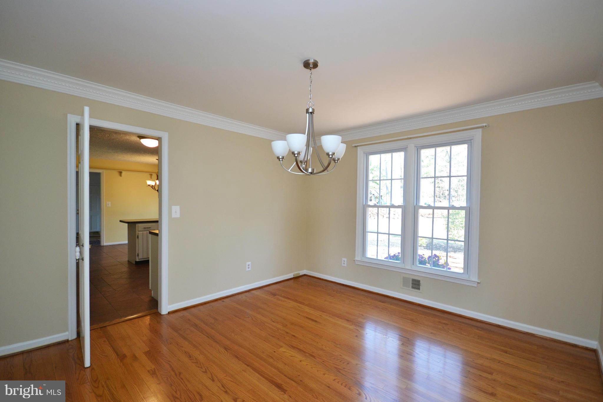 12909 Gent Road Reisterstown, MD 21136 - Photo 7 of 29 Dining Room
