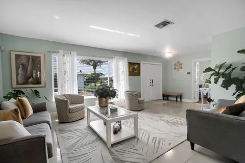 $399,000 | 7204 Northwest 71st Avenue, Tamarac, FL 33321