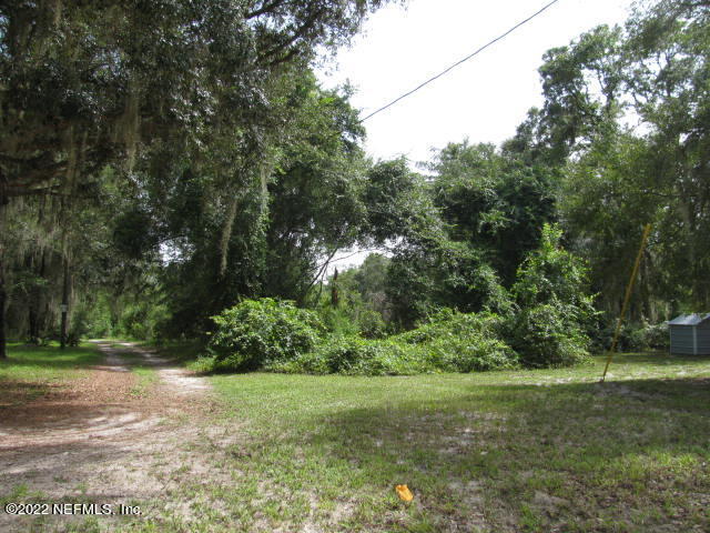 261 Byrd Road Crescent City, FL 32112 - Photo 32 of 35 YOUR OWN ROAD TO LAKE IMG_0004