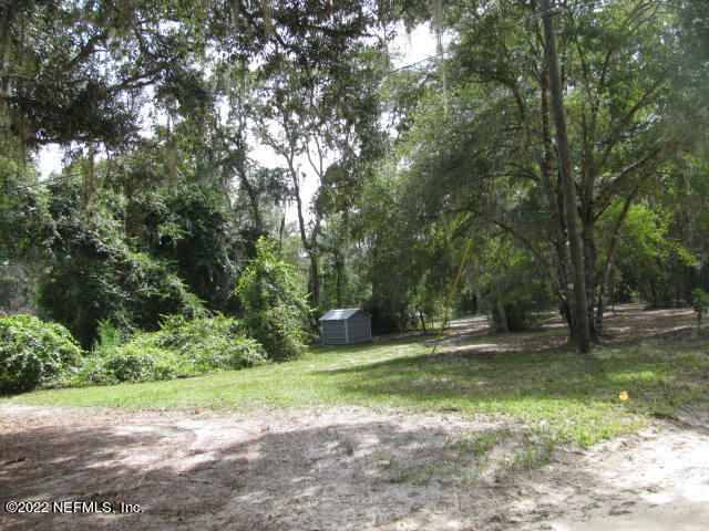 261 Byrd Road Crescent City, FL 32112 - Photo 5 of 35 ANOTHER VIEW OF LAND IMG_0001