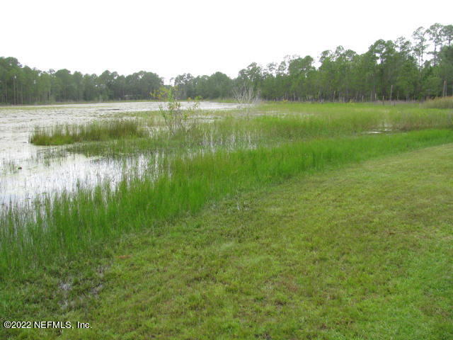 261 Byrd Road Crescent City, FL 32112 - Photo 6 of 35 AT THE LAKE IMG_0045