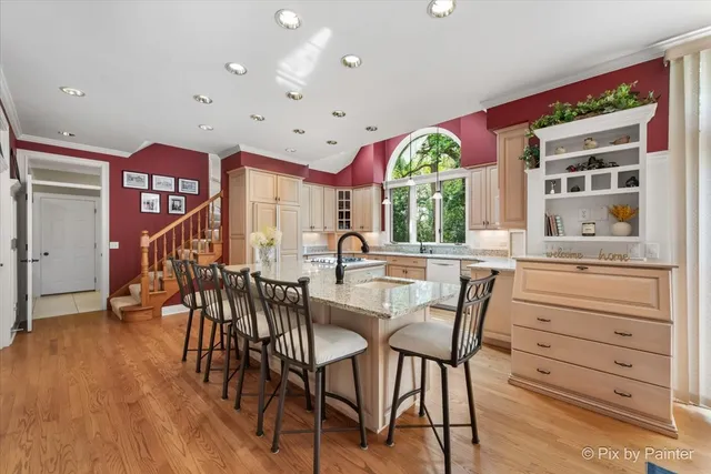 $935,000 | 6418 Carrie Court, Crystal Lake, IL 60014