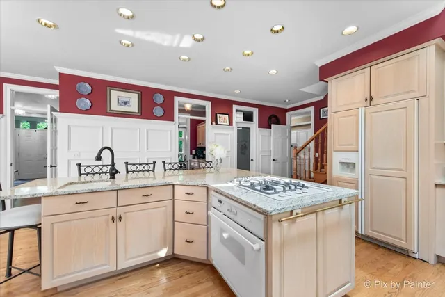 $935,000 | 6418 Carrie Court, Crystal Lake, IL 60014