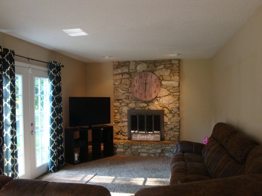 3513 Albright Road Kokomo, IN 46902 - Photo 3 of 17 Gallery Image 3