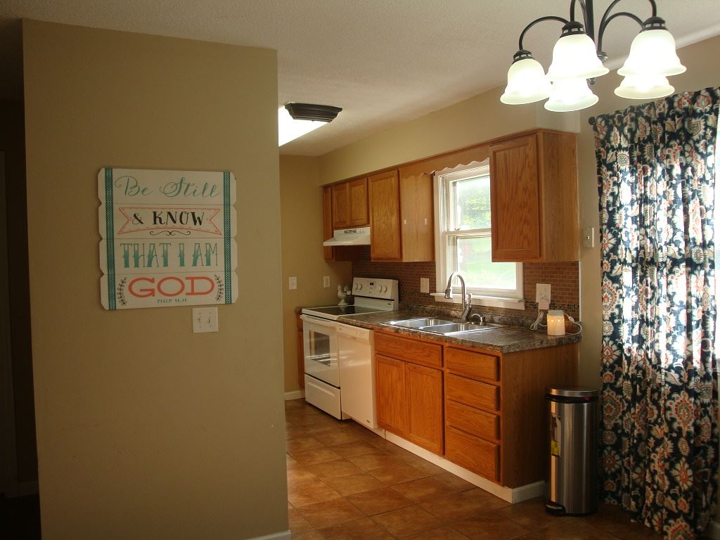 3513 Albright Road Kokomo, IN 46902 - Photo 6 of 17 Gallery Image 6