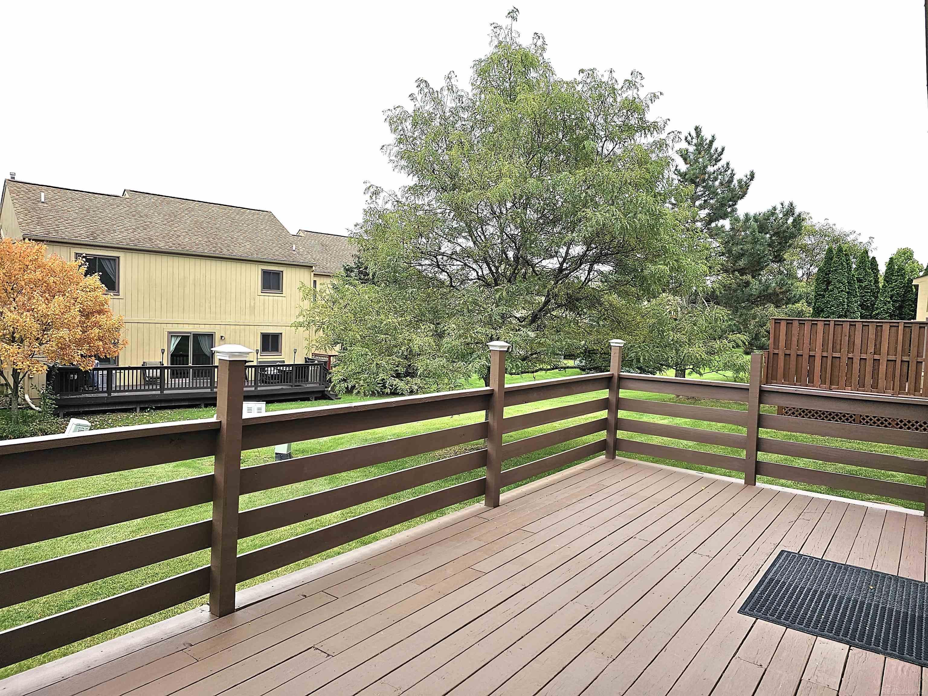 2191 Crystal Drive Rochester, MI 48309 - Photo 25 of 63 50125379-24.JPG