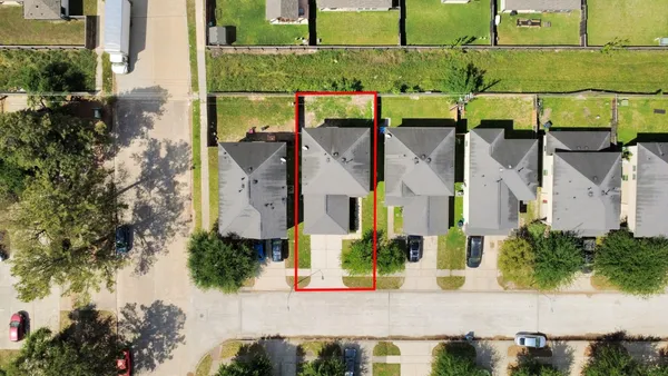 $1,850 | 882 Darbydale Crossing Lane, Houston, TX 77090