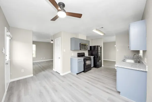 $1,850 | 882 Darbydale Crossing Lane, Houston, TX 77090