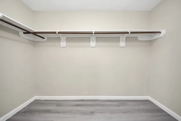 $2,000 | 882 Darbydale Crossing Lane, Houston, TX 77090