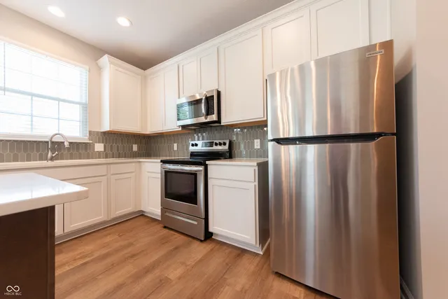 $485,000 | 7042 Pinnacle Drive, Columbus, IN 47201