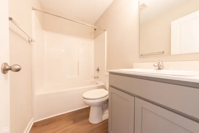 $485,000 | 7042 Pinnacle Drive, Columbus, IN 47201