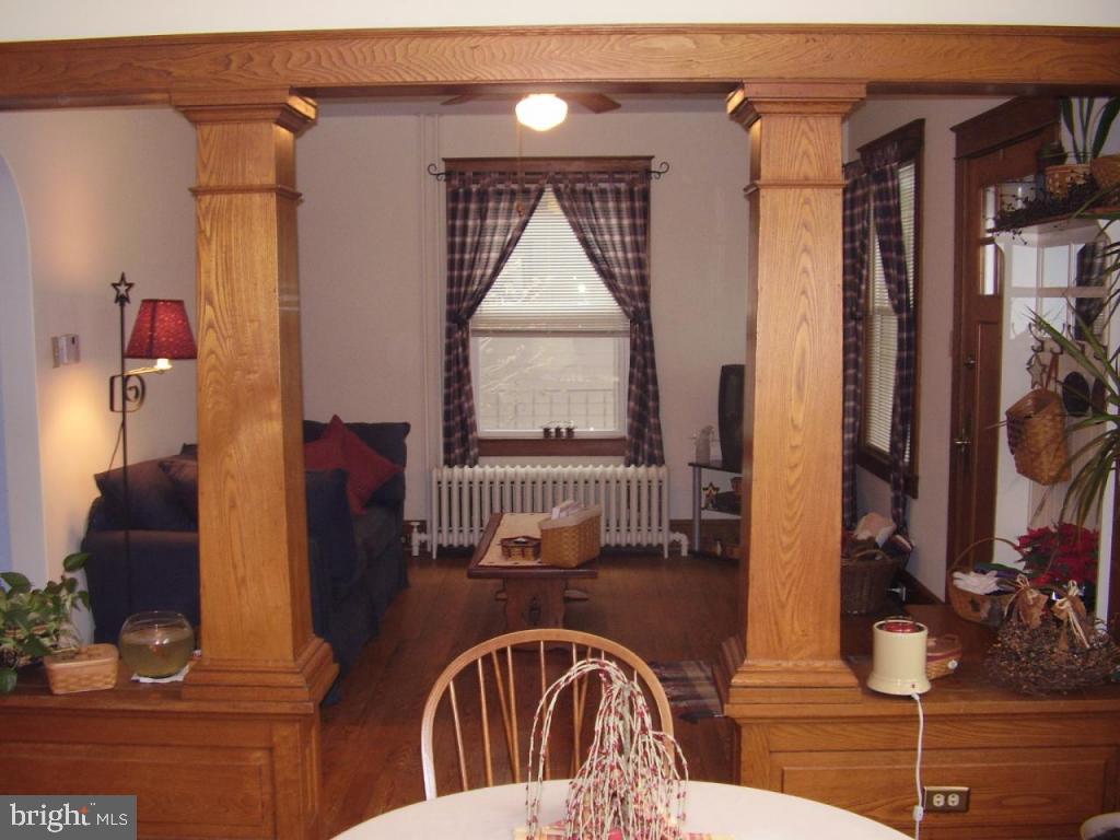 124 North Cedar Street Lititz, PA 17543 - Photo 3 of 19