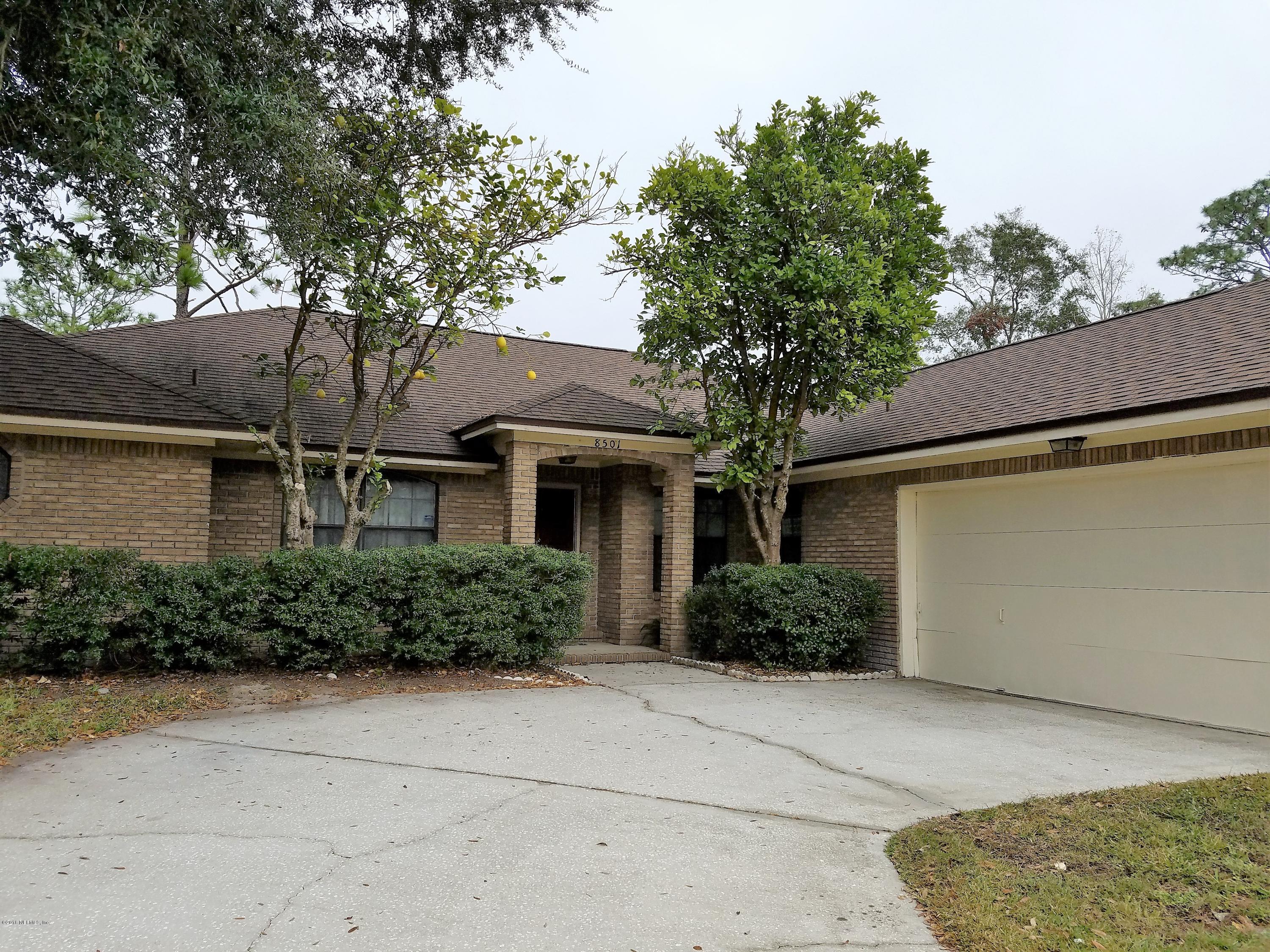 8501 Hamden Road Jacksonville, FL 32244 - Photo 3 of 33 20161219_120035_001