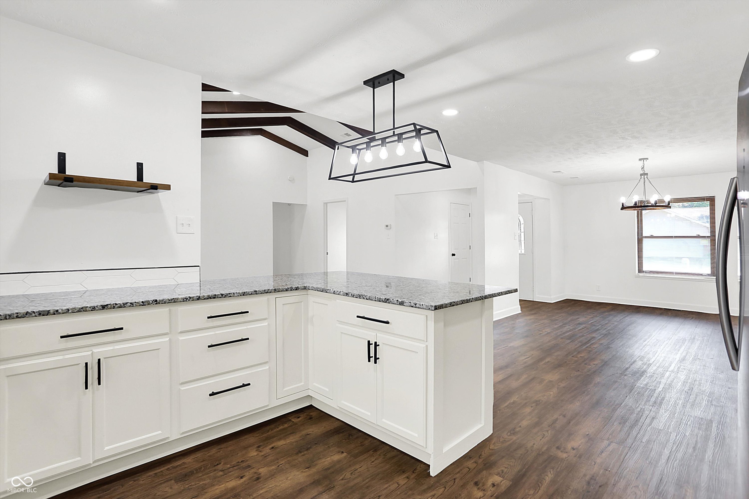 7836 Lieber Road Indianapolis, IN 46260 - Photo 18 of 41 Gallery Image 18