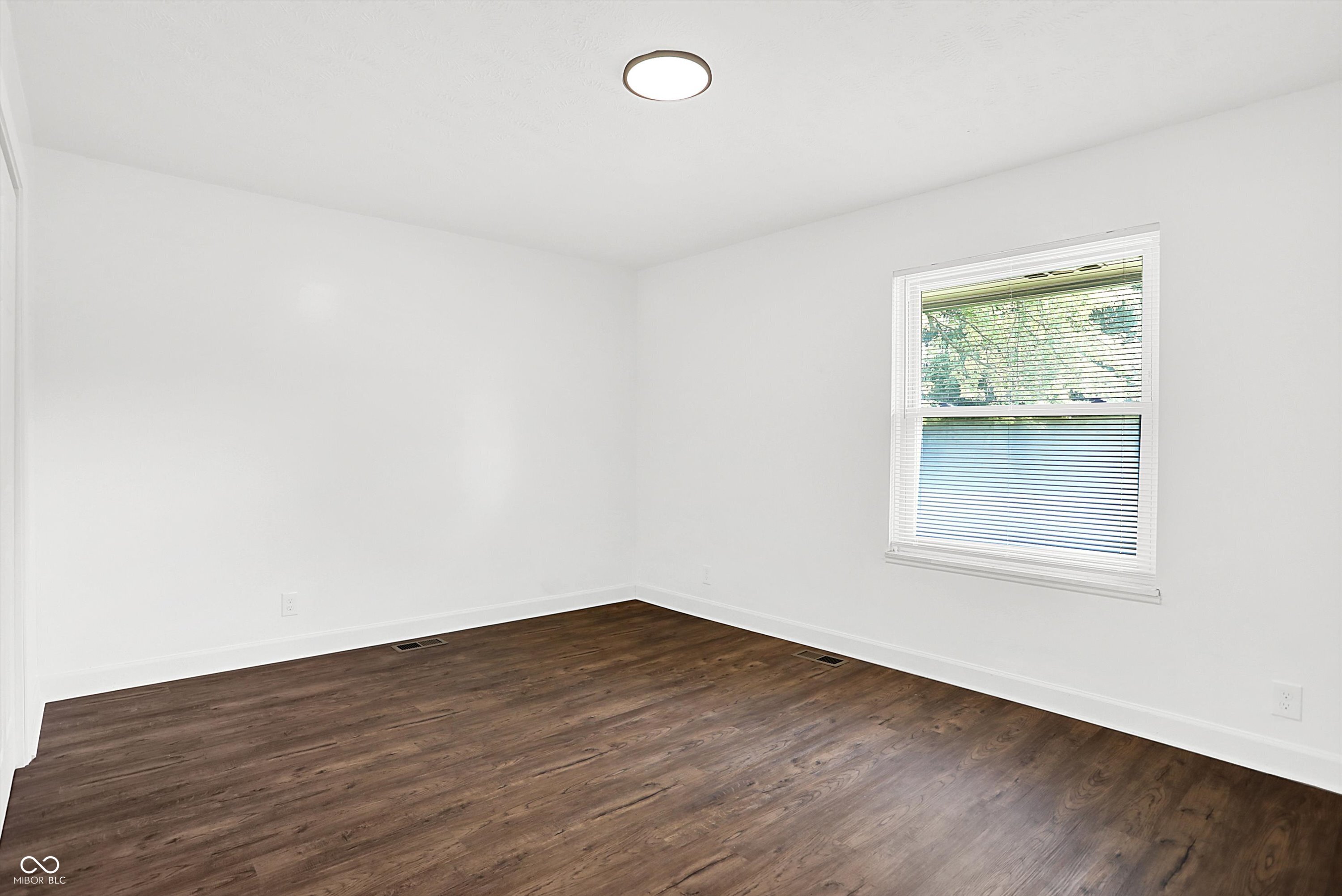 7836 Lieber Road Indianapolis, IN 46260 - Photo 28 of 41 Gallery Image 28