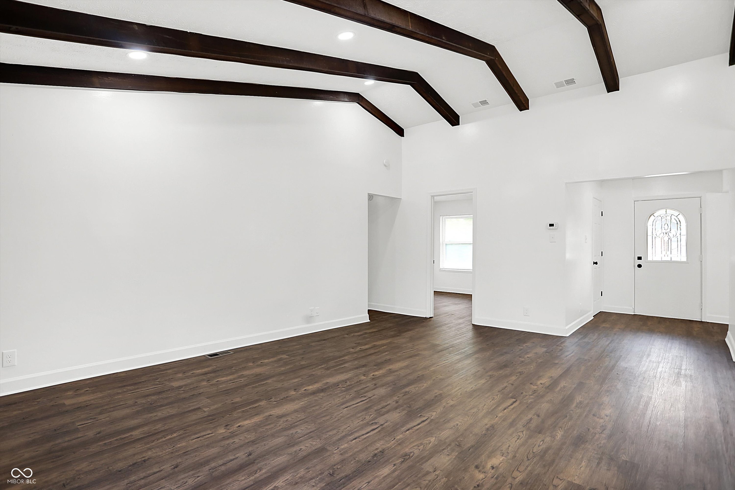 7836 Lieber Road Indianapolis, IN 46260 - Photo 4 of 41 Gallery Image 4