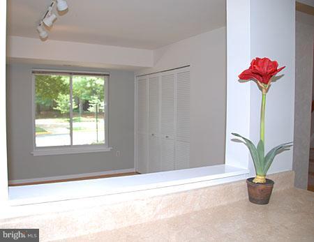 1755 Ivy Oak Square, Unit 95 Reston, VA 20190 - Photo 10 of 25 Interior (General)