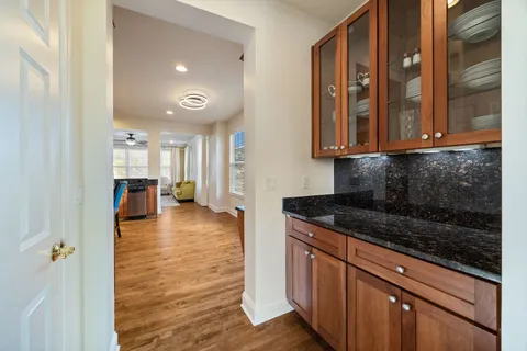 $6,000 | 408 North White Deer Trail, Vernon Hills, IL 60061