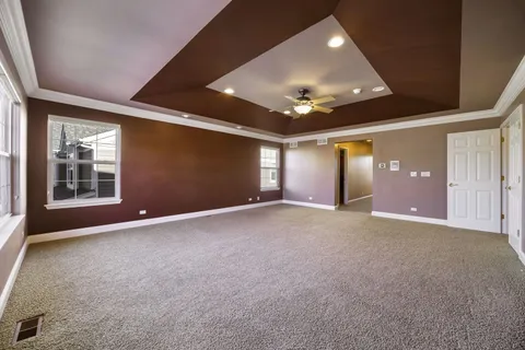 $6,000 | 408 North White Deer Trail, Vernon Hills, IL 60061