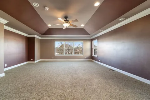 $6,000 | 408 North White Deer Trail, Vernon Hills, IL 60061