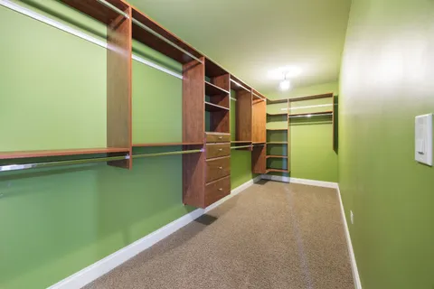 $6,000 | 408 North White Deer Trail, Vernon Hills, IL 60061